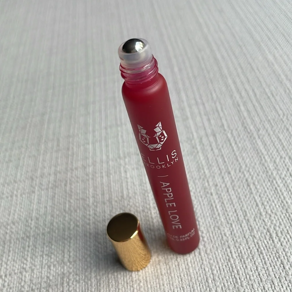 Ellis Brooklyn Apple Love 10ml rollerball